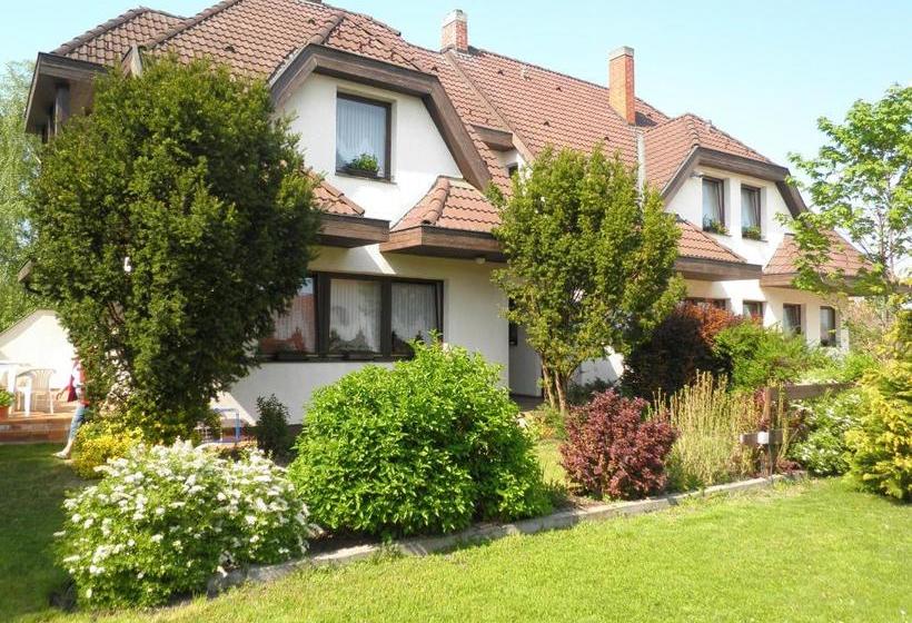 住宿加早餐  Gründner Vendégház