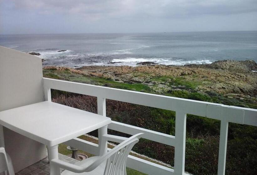 צימר On The Rocks Guesthouse