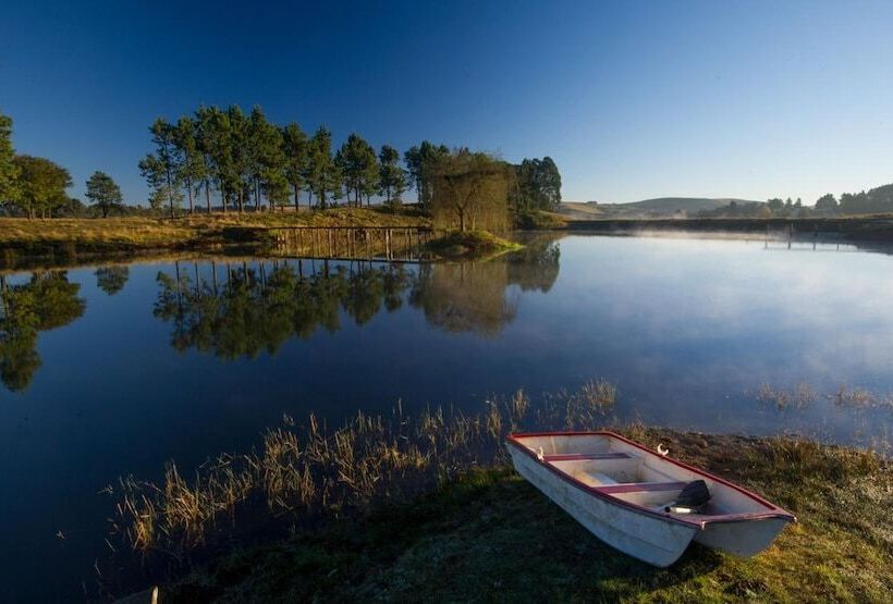 צימר The Farside Country Manor