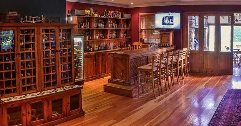 צימר The Farside Country Manor