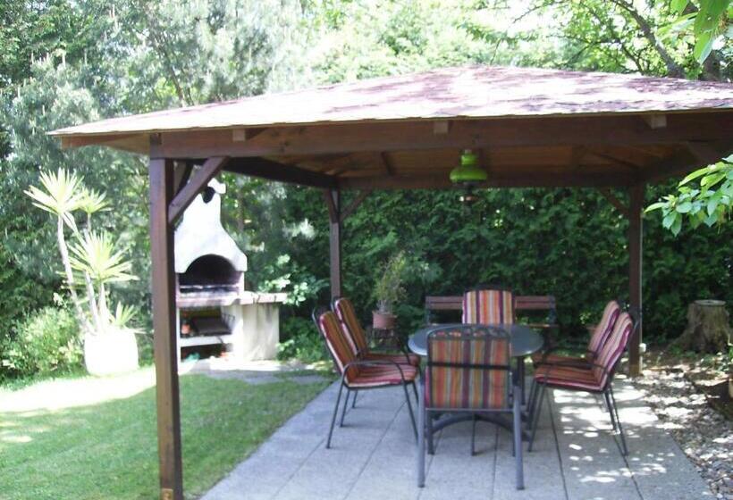 مبيت وإفطار Villa Kalman Pansio