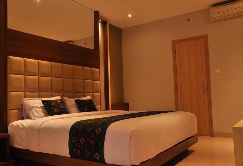 ホテル Emerald Pangandaran