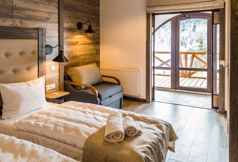 هتل Chalet Crepdechine