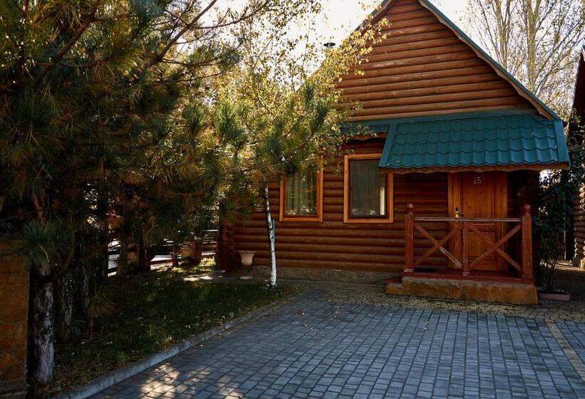 هتل Gostiniy Dvor Non Stop