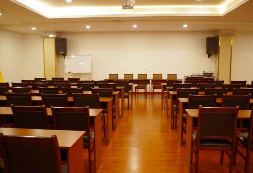 בית מלון כפרי Greentree Inn Huaian Bus Terminal Huaihai Northroad