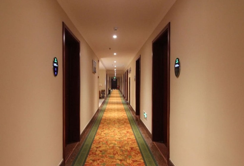 酒店 Greentree Inn Jiangsu Zhenjiang Jurong Yalong Business