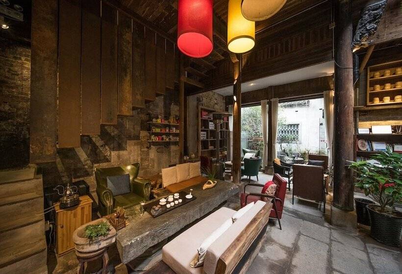 فندق Guzo Su The Old House Boutique