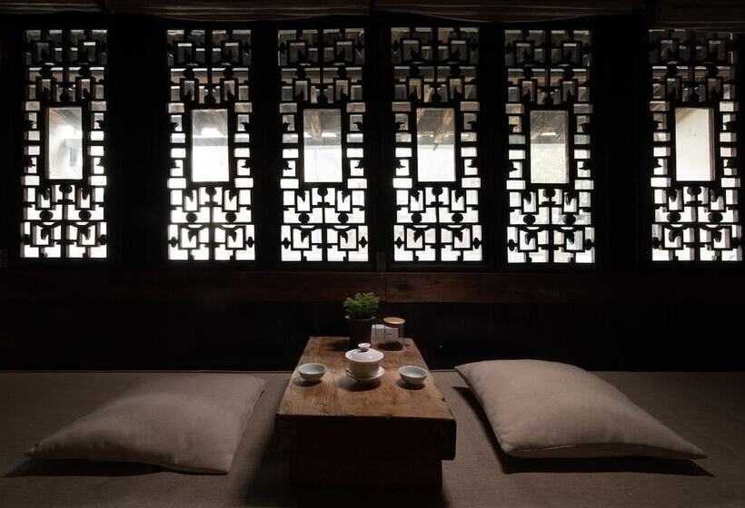 فندق Guzo Su The Old House Boutique