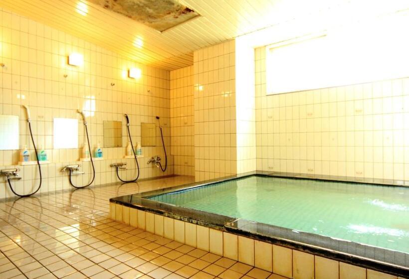 فندق Hakuba Tsugaike Sunrise Tanne