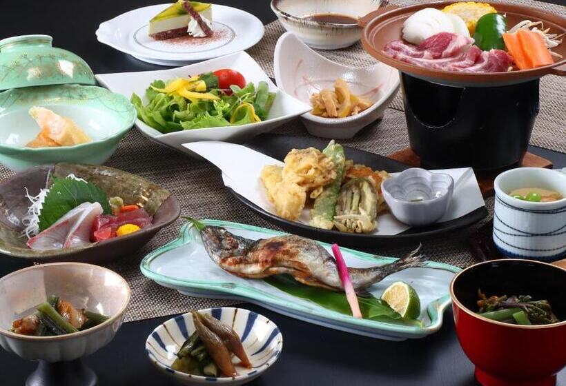 فندق Hakuba Tsugaike Sunrise Tanne