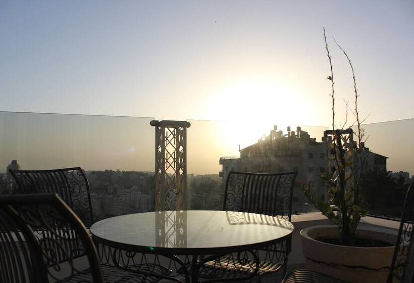 هتل Lavender Boutique