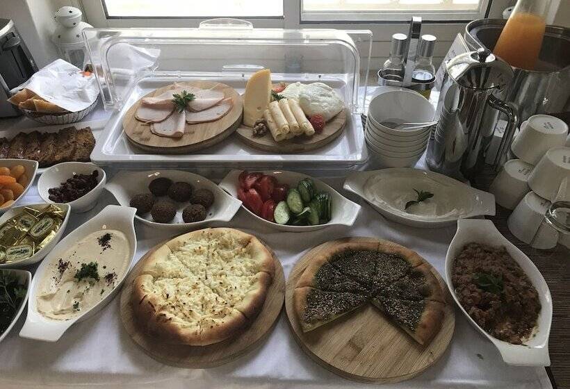 هتل Lavender Boutique