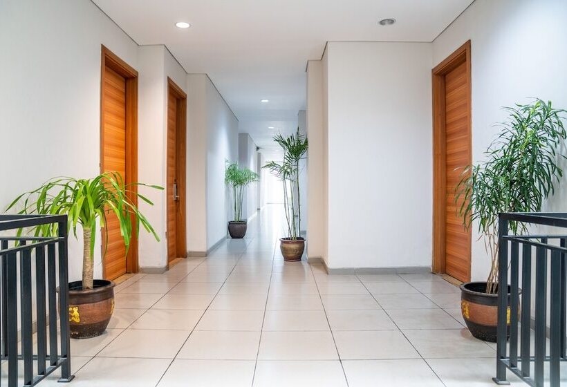 فندق Legreen Suite Kuningan