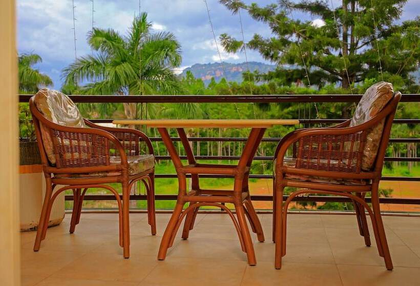 هتل Mbale Resort