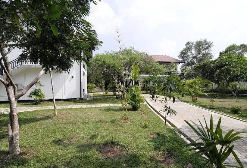 Отель Oak Ray Elephant Lake