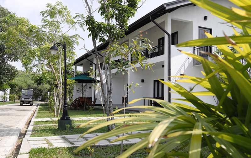 Отель Oak Ray Elephant Lake