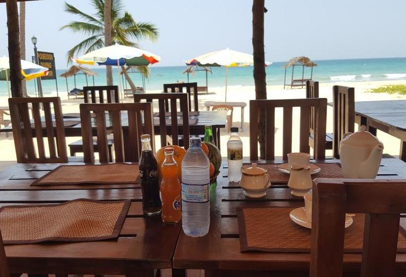 בית מלון כפרי Pigeon Island Beach