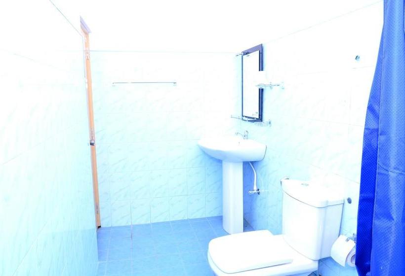 בית מלון כפרי Pigeon Island Beach