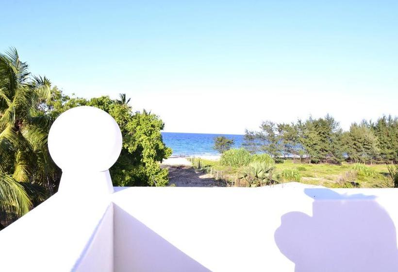 בית מלון כפרי Pigeon Island Beach