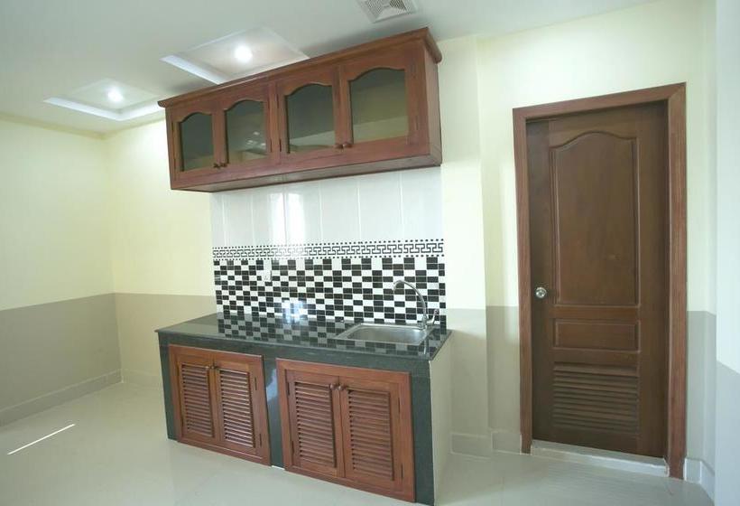 ホテル Raksmey Suo