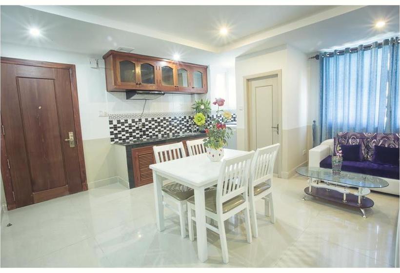 ホテル Raksmey Suo