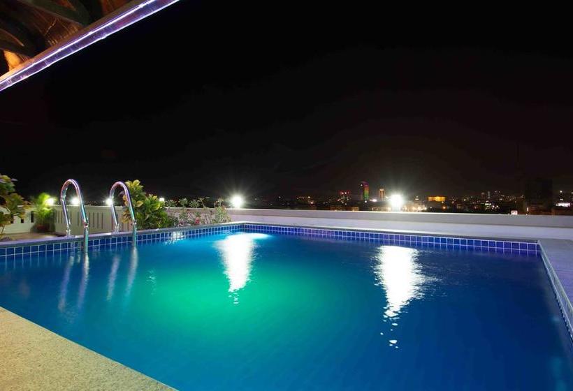 ホテル Raksmey Suo