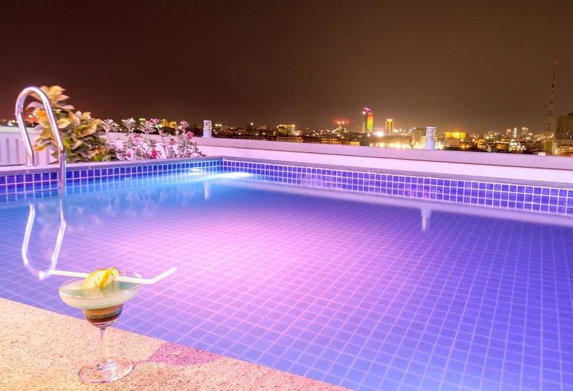 ホテル Raksmey Suo