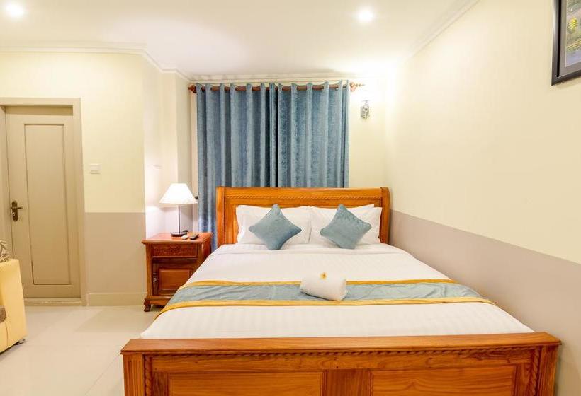 ホテル Raksmey Suo