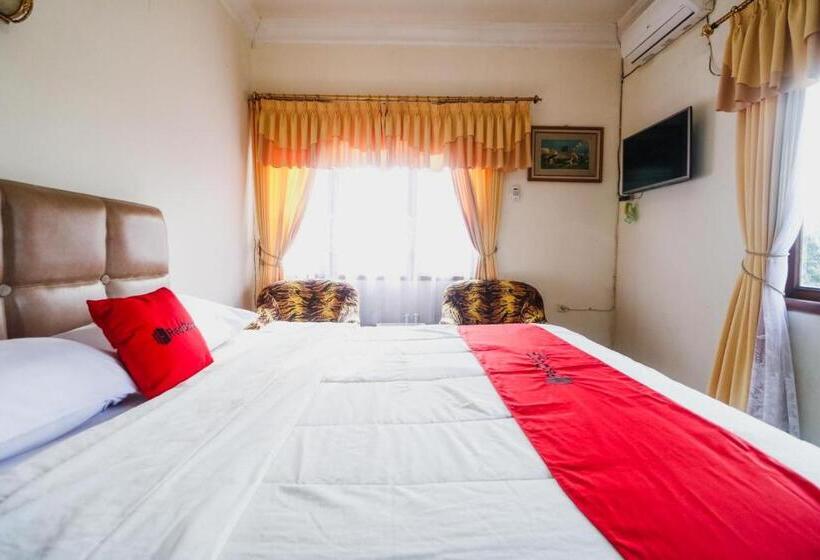 Capital O Hotel Andalus Cibogo Puncak