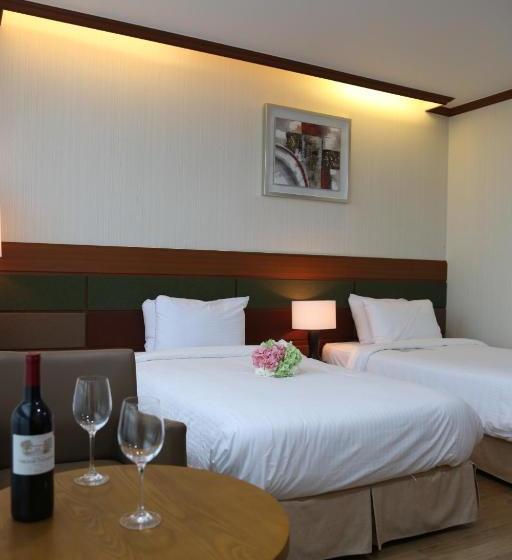 ホテル Sacheon Grand Tourist