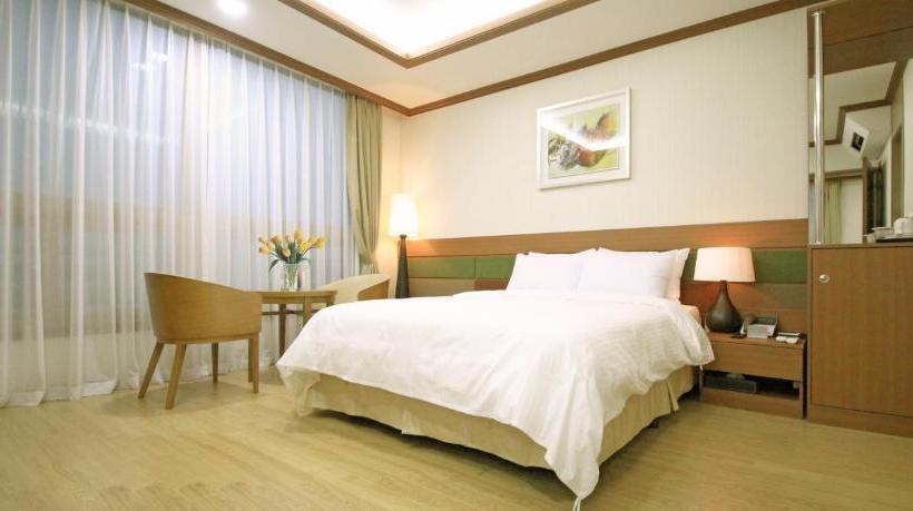 ホテル Sacheon Grand Tourist