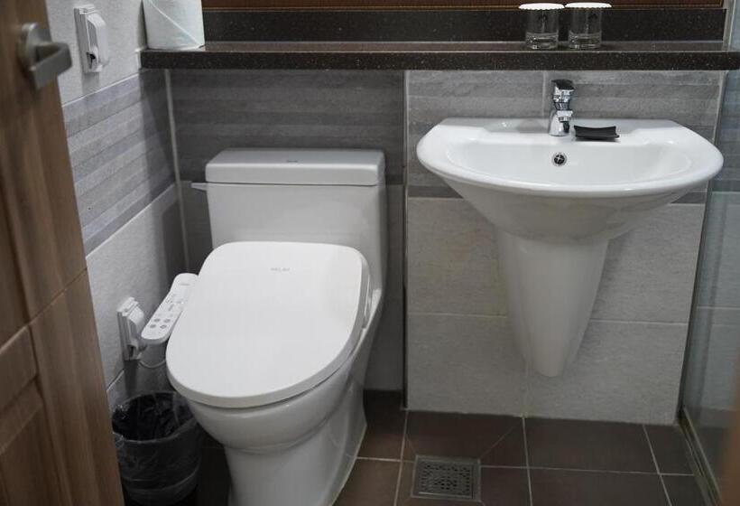 ホテル Sacheon Grand Tourist