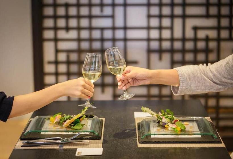 ホテル Setre Highlandvilla Himeji