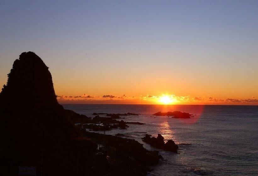 Отель Shiosai Resort Kamogawa