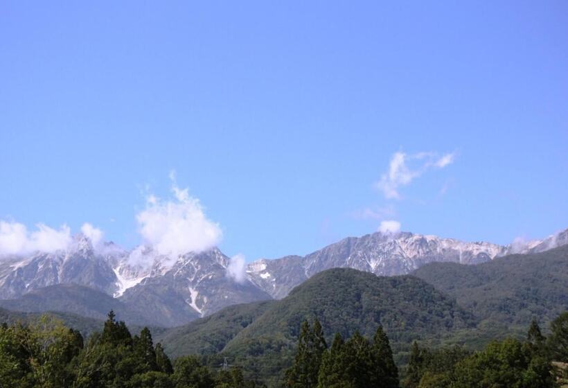 فندق Hakuba Tsugaike Sunrise Tanne
