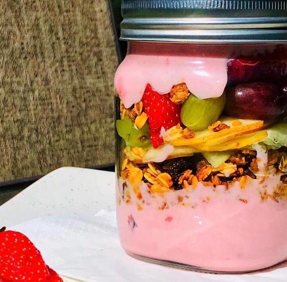 ホテル Three Oaks And An Aloe Boutique