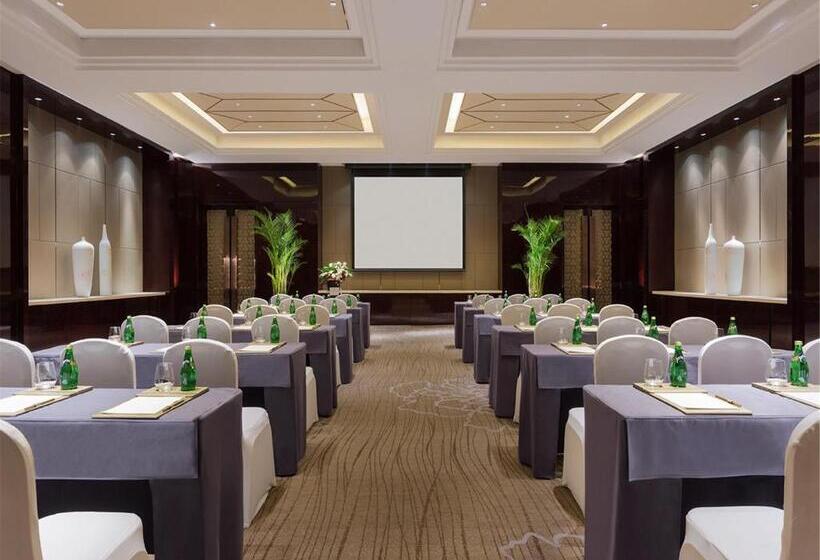 호텔 Wanda Realm Fushun