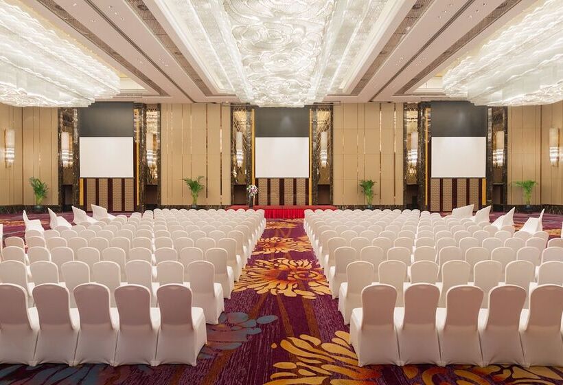 호텔 Wanda Realm Fushun