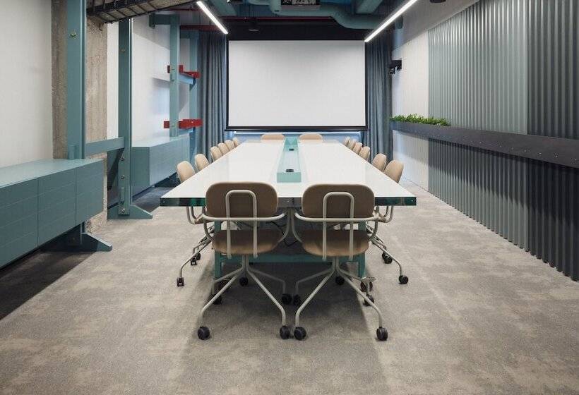 Отель Montownia Lofts & Experience