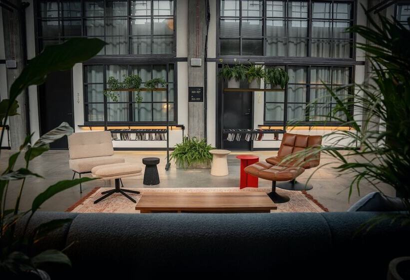 Отель Montownia Lofts & Experience