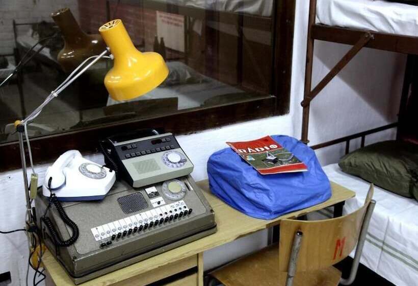 הוסטל 10z Bunker