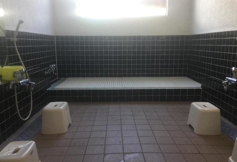 הוסטל Kitabarakan