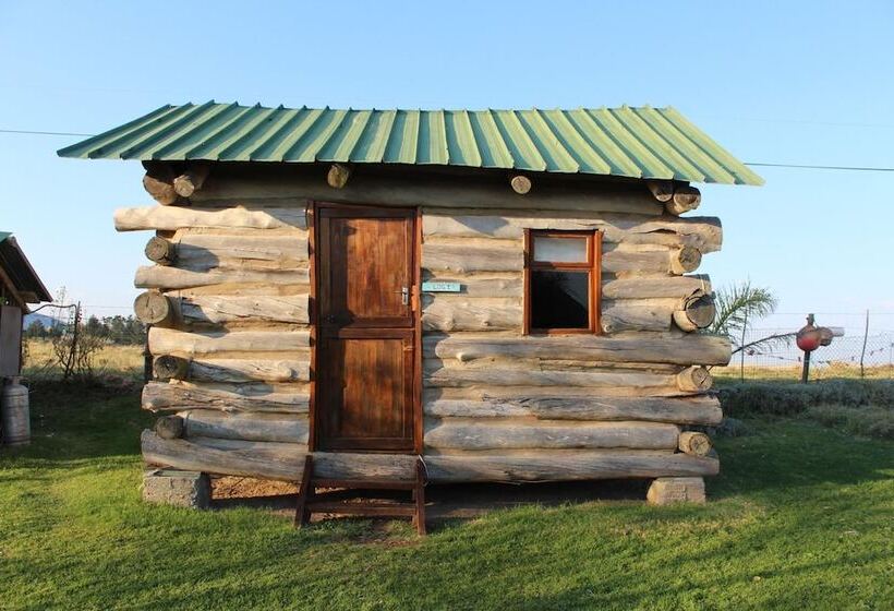 هاستل The Wild Farm Backpackers