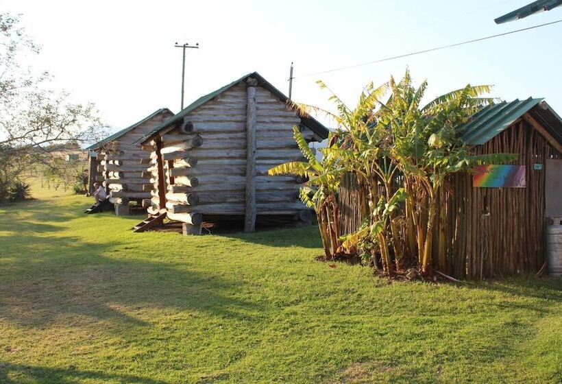 هاستل The Wild Farm Backpackers