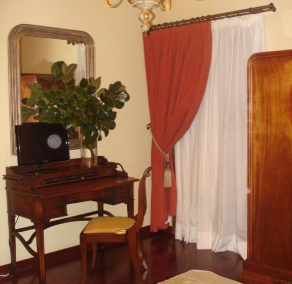 تختخواب و صبحانه Pazo A Capitana