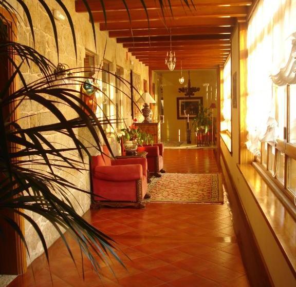 تختخواب و صبحانه Pazo A Capitana