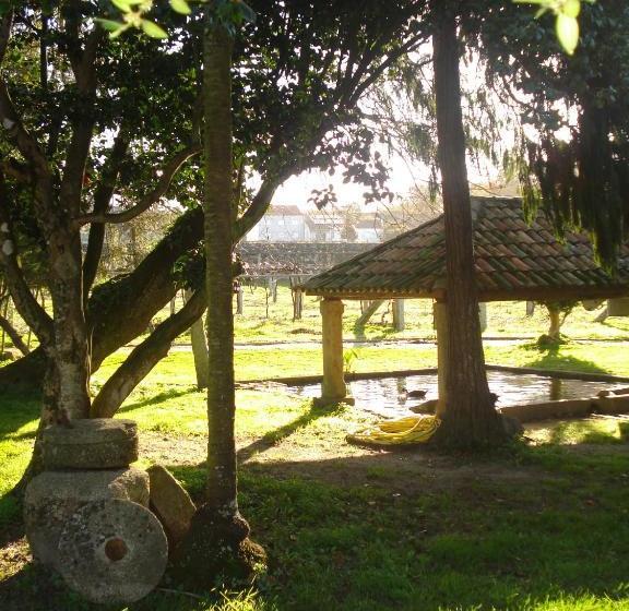 تختخواب و صبحانه Pazo A Capitana