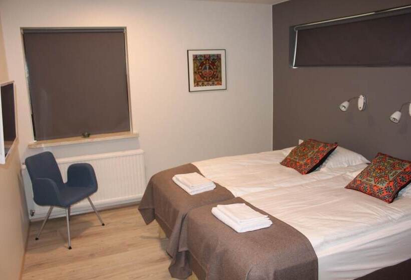 تختخواب و صبحانه Brekkugerdi Guesthouse