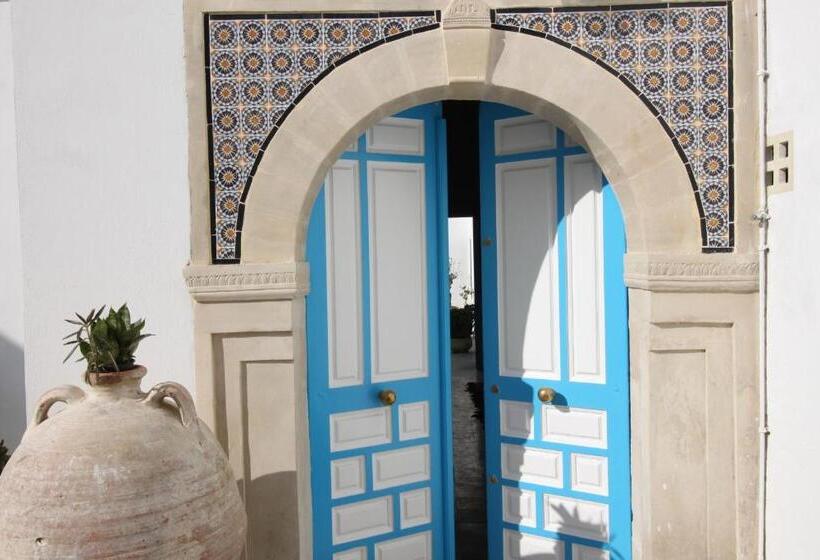 تختخواب و صبحانه Dar R'bat