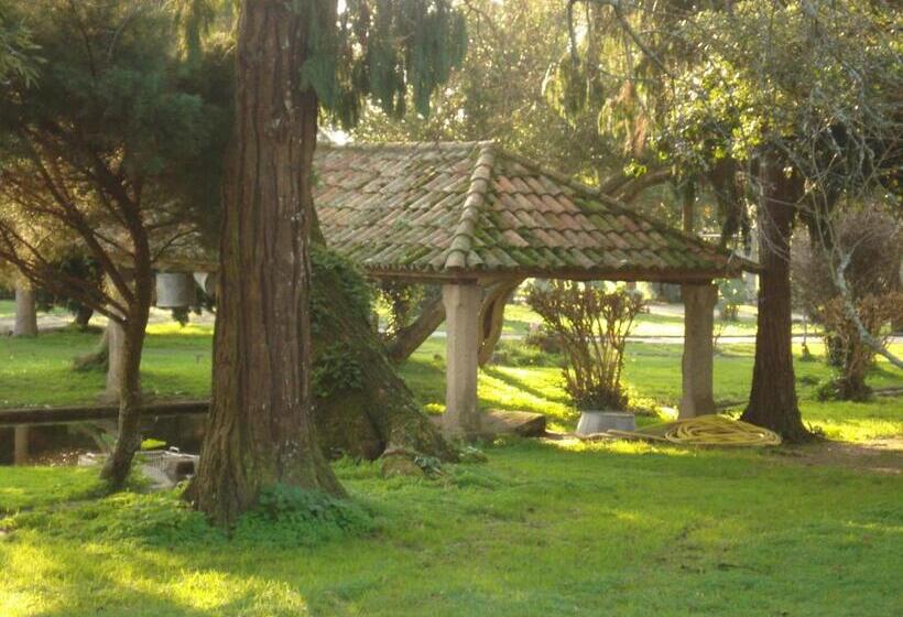 تختخواب و صبحانه Pazo A Capitana